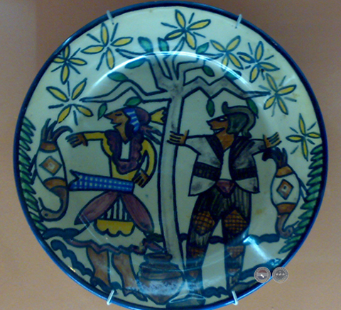 PLATO DE CERÁMICA - OBRA DE JULIÁN DE LA HERRERÍA
